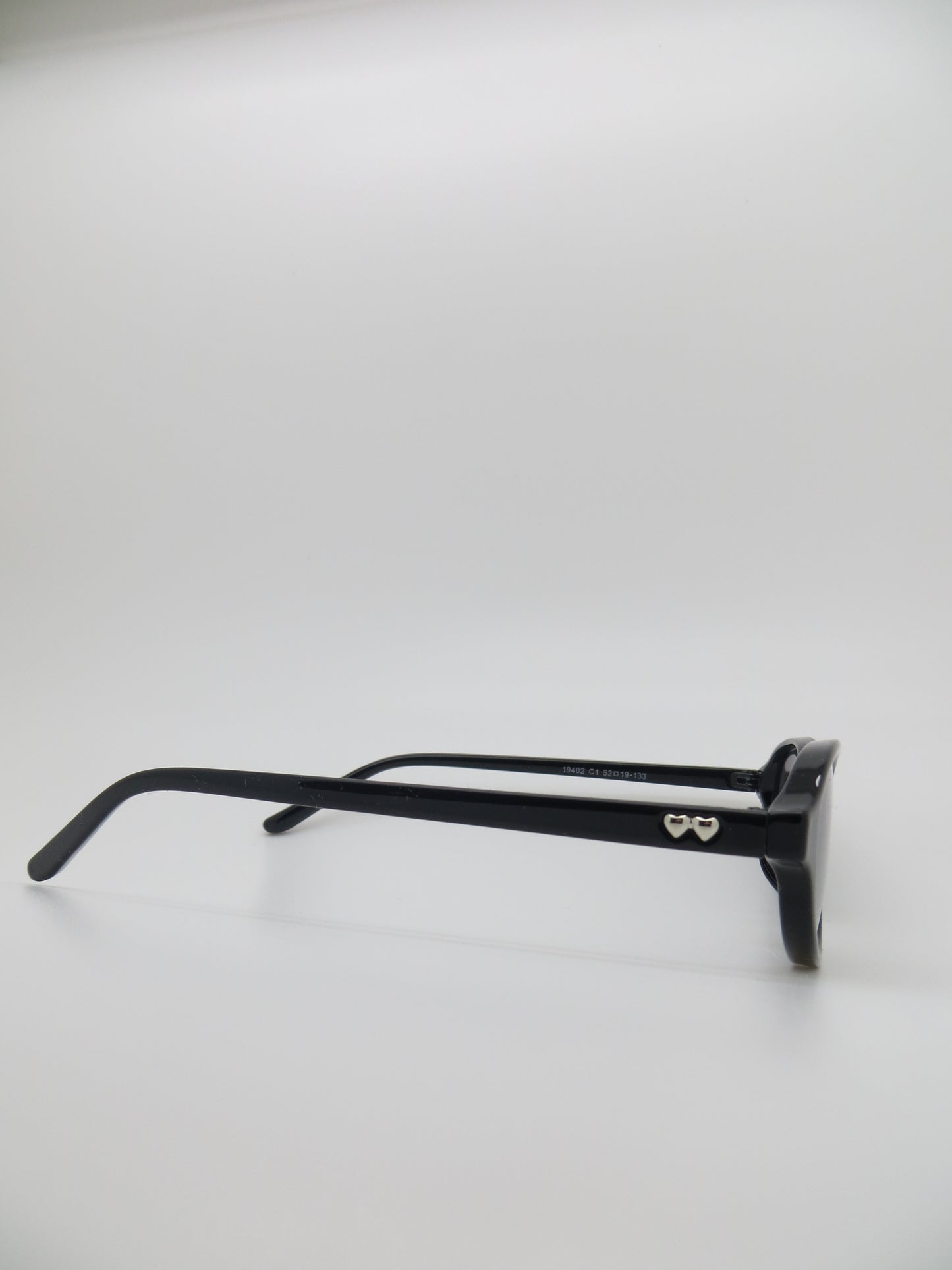 Twin Hearts Tinted Sunnies - Black